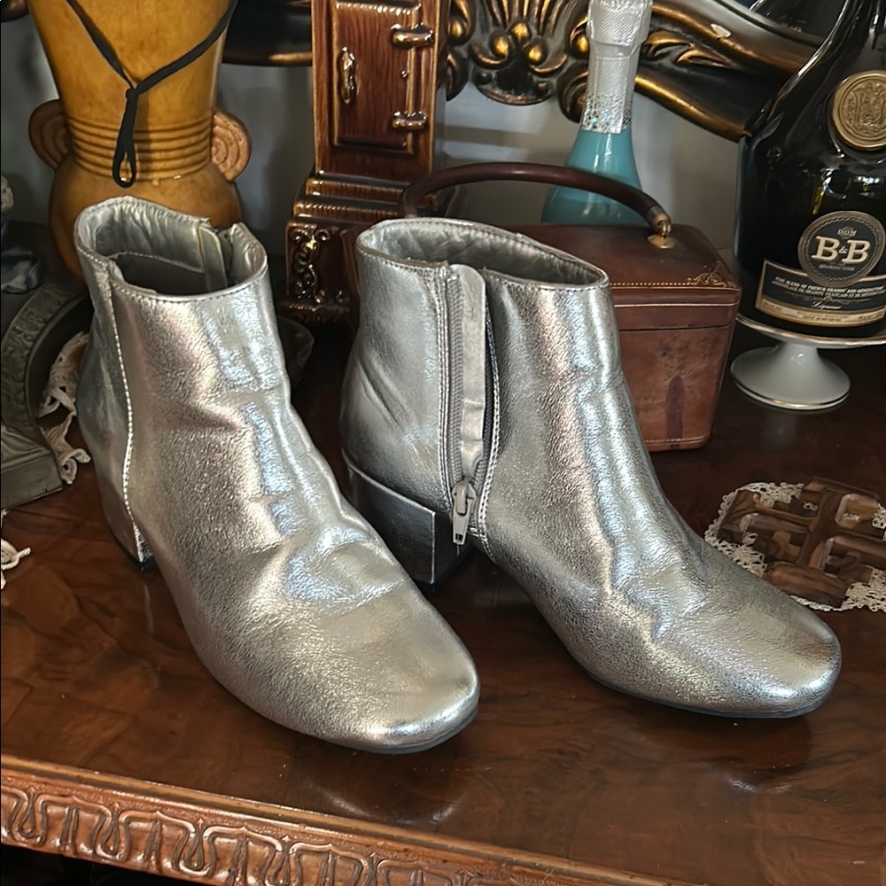 Vintage Style Silver Metallic Booties